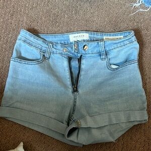 High rise super stretch shortie shorts.